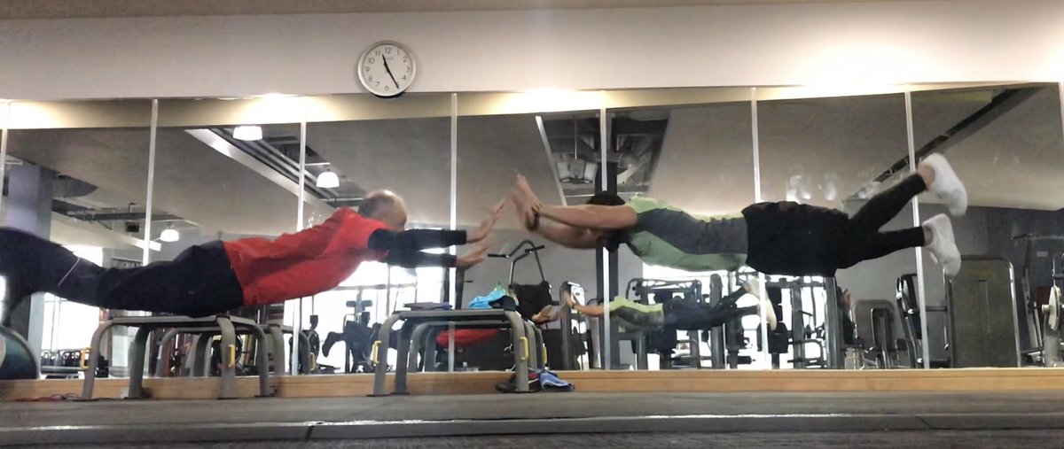 MikeBarnato's tweet photo. #MondayMoves
Another way of shaking hands (pre-COVID)
Pleased to be able to do this, post cancer & at my age
Training @tonyfitcoach
#calisthenics #FlyingPressUps #Supermanpressups #AgeIsJustANo #AGENOBARRIER #ageism #BoldNotOld https://t.co/rKKAJDyeJq