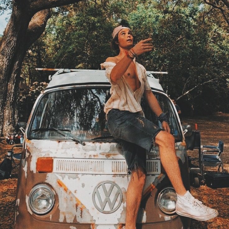 pogueprince's tweet image. ⠀──┈┈   ❝𝑾𝒆 𝒅𝒐 𝒘𝒉𝒂𝒕𝒆𝒗𝒆𝒓 𝒘𝒆 𝒘𝒂𝒏𝒕, 𝒘𝒉𝒆𝒏𝒆𝒗𝒆𝒓 𝒘𝒆 𝒘𝒂𝒏𝒕.❝

  ⠀ 𝐉𝐎𝐇𝐍 𝐁𝐎𝐎𝐊𝐄𝐑 𝐑𝐎𝐔𝐓𝐋𝐄𝐃𝐆𝐄

》part-time treasure hunter. full-time pogue. more heart than brain. 
》outerbanks.
》SL's | banter.

⠀⠀⠀⠀⠀⠀ ↻ | ♡ | ↓