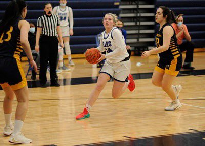 DmaccWBB's tweet image. 🚨Bears fans - join us in wishing freshman baller, @maganc2002 a very happy birthday! 🎈🎉🐻⬇️ #HappyBirthday #AprilAnarchy