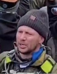 FBI's tweet image. A number of people involved in the violence at the U.S. Capitol on January 6 are still at large. Help the #FBI apprehend them. If you recognize this individual, submit a tip to tips.fbi.gov. When you leave a tip, reference photo 286.