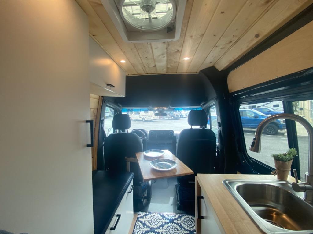 Dylansrv's tweet photo. Dylan’s RV just became the sole US dealer for this new Class B Alpine Van. Great for skiers, hunters, those that want to dream by the ocean or mountains, or just have family fun! Check it out today. It won’t last long, but more are on order! #rvlife #vanlife #campervan https://t.co/IbmpmyrcKJ