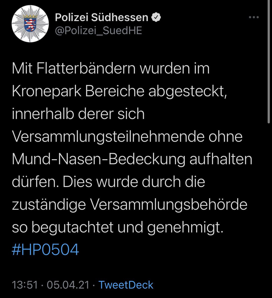 VonHierAnBenny's tweet photo. Drehen denn jetzt alle am Rad? Irre! #HP0504 #München https://t.co/SjcJoVa1Sx