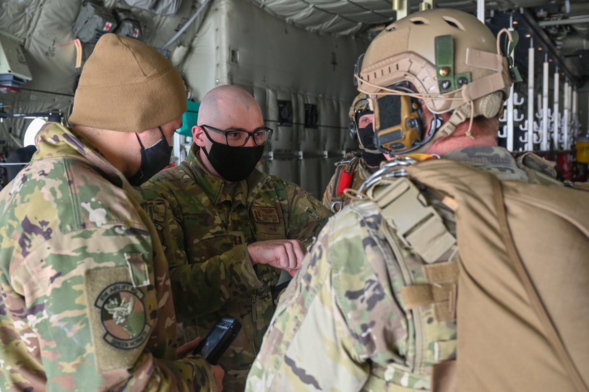 usairforce's tweet photo. .@LRAFB, Arkansas, Airmen completed 106 sorties, 254 flying hours, and nearly 2,000 training events during a multi-week Agile Combat Employment exercise. 

@NationalGuard|  @AirMobilityCmd  | #AirPower #AccelerateChange #ACE 

📸 by SrA Aaron Irvin https://t.co/eVldr838Zx