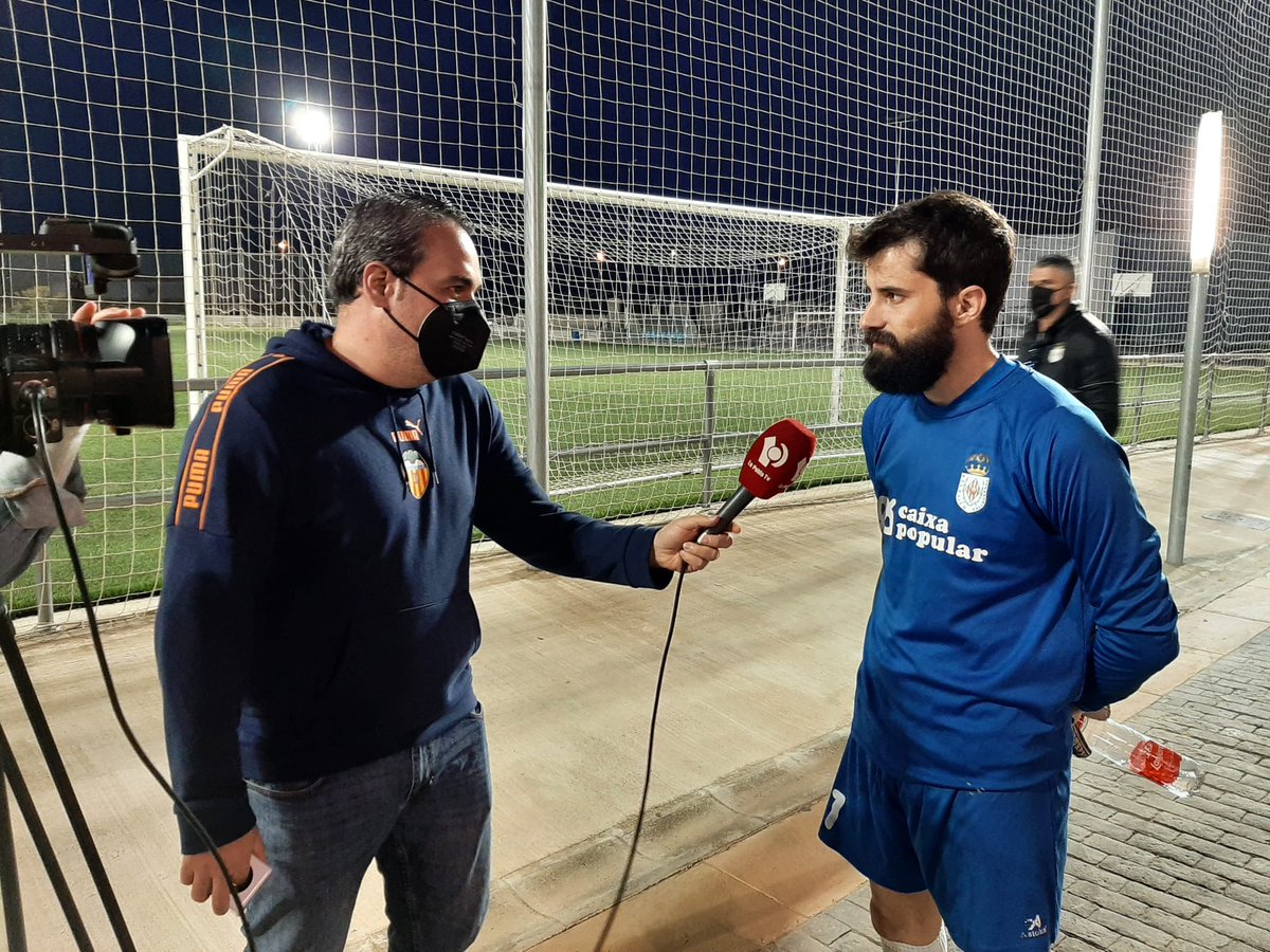 Paco (@pasegut) on Twitter photo ES-PEC-TA-CU-LAR <a href="/AtVallbonensecf/">AtVallbonensecf</a> que ha guanyat en el Salvador Martí 2-0 al Llíria. Dilluns de glòria per als blanc i rojos amb un @JosepSurf colosal! 🔴⚪🔴⚪
12 de 16 punts després de reanudar la lliga envien als poblans a la part alta de la classificació. ES-PEC-TA-CU-LAR <a href="/AtVallbonensecf/">AtVallbonensecf</a> que ha guanyat en el Salvador Martí 2-0 al Llíria. Dilluns de glòria per als blanc i rojos amb un @JosepSurf colosal! 🔴⚪🔴⚪
12 de 16 punts després de reanudar la lliga envien als poblans a la part alta de la classificació.