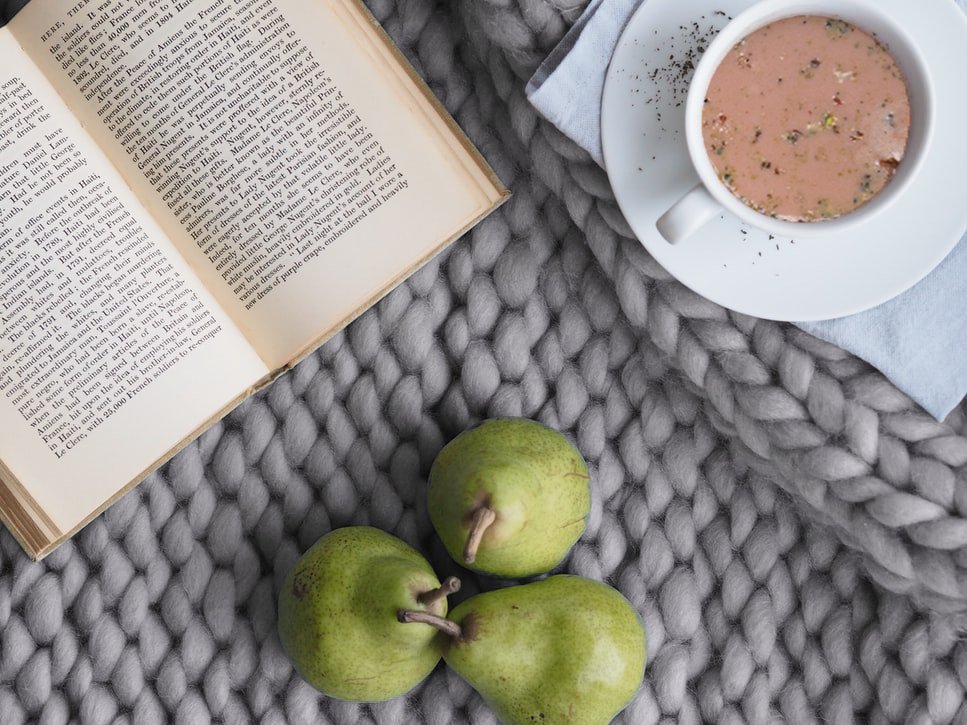 PinkChaiUK's tweet photo. Who else loves the daily ritual the daily ritual of an afternoon cup of Pink Chai and a book? ☕📚 What's your favourite teatime companion?

Tell us in the comments ✍

#PinkChai #Tealovers #KashmiriChai https://t.co/8ru62zjbvO