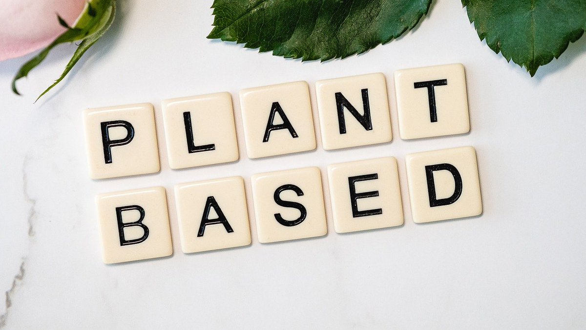 DevaraMarsh's tweet photo. List Plant Base Foods - Isagenix
Eating plant-based foods alone can have many health benefits, but it's still very important to eat foods that have high-protein content per serving.
https://t.co/rpGNGltQP9 https://t.co/9YRD4lJNV9