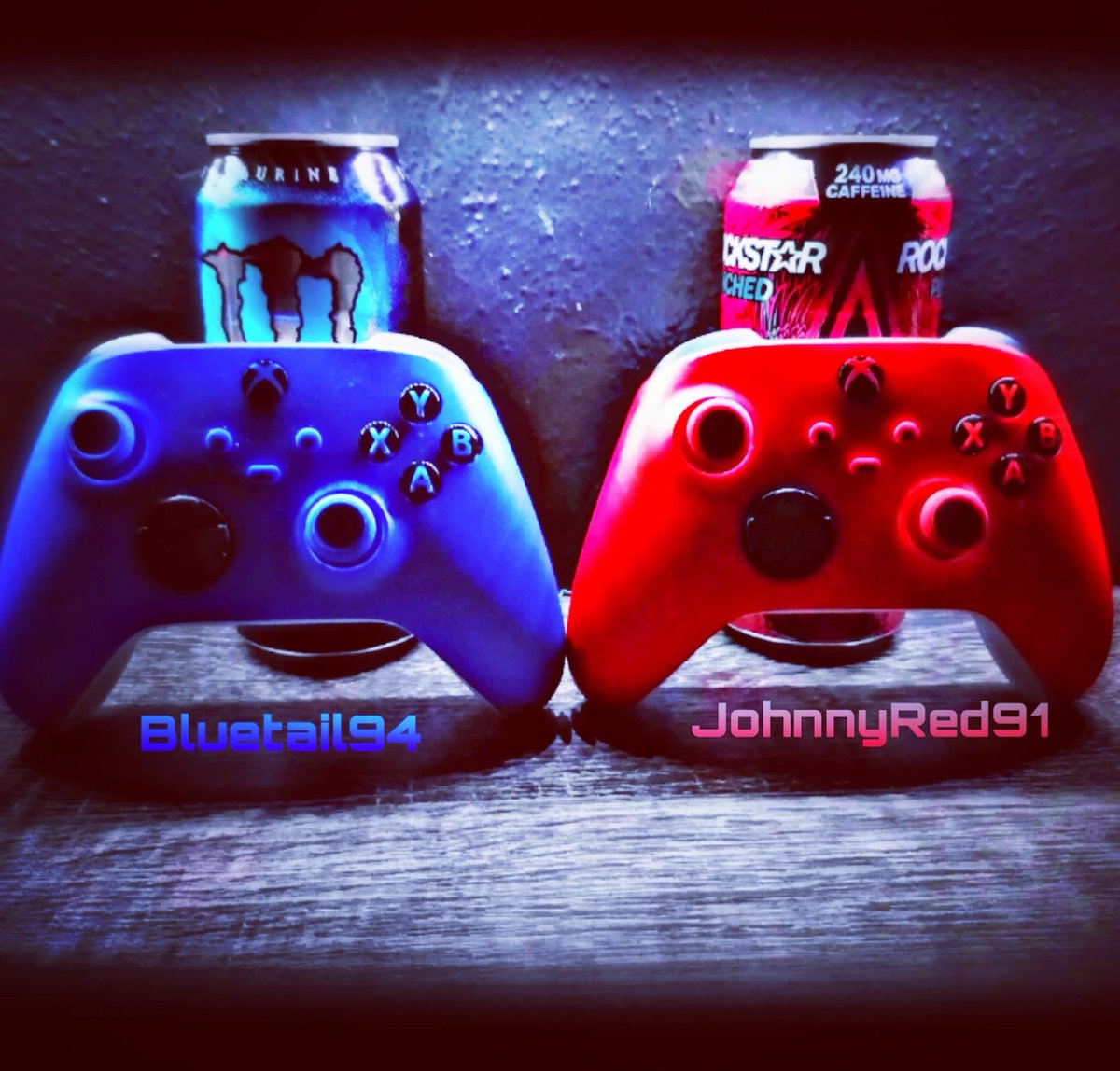 JaB_Adventures_'s tweet photo. Blue and Red all day ❄️🔥

#xbox #XboxGameClub #red #blue #MonsterEnergy #rockstarenergy https://t.co/W6QIWF7yQp