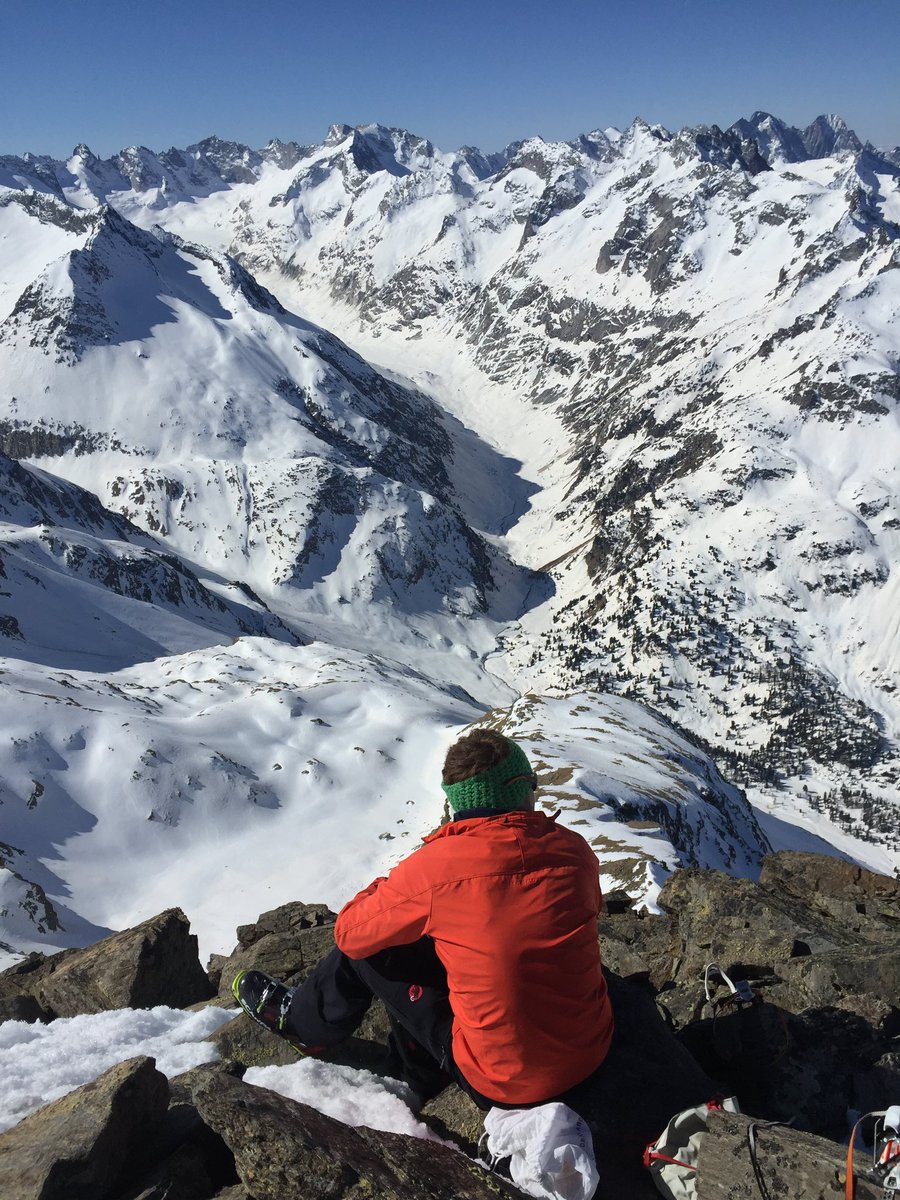 Du bist #Outdoor-enthusiast und  #Geomatik-Begeistert und erkundest gerne die Bergwelt ?? -> Img

Dann kenne ich einen coolen Job für dich ... melde dich bei mir :)