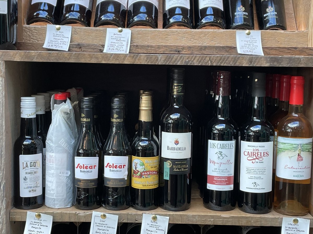 ultracomida's tweet photo. It’s Manzanilla Monday and we’ve got 2 incredible new additions from Perez Portales 😍😍😍😍😍#manzanilla #sanlucardebarrameda #sherry #jerez #florpower #spaininwales #caireles #enrama https://t.co/3PD1Y2X8RM
