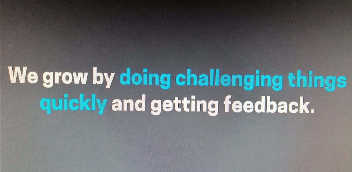 BatsouElef's tweet image. Amazing talk from @samjulien at @hashnode &apos;s bootcamp

#HashnodeBootcamp