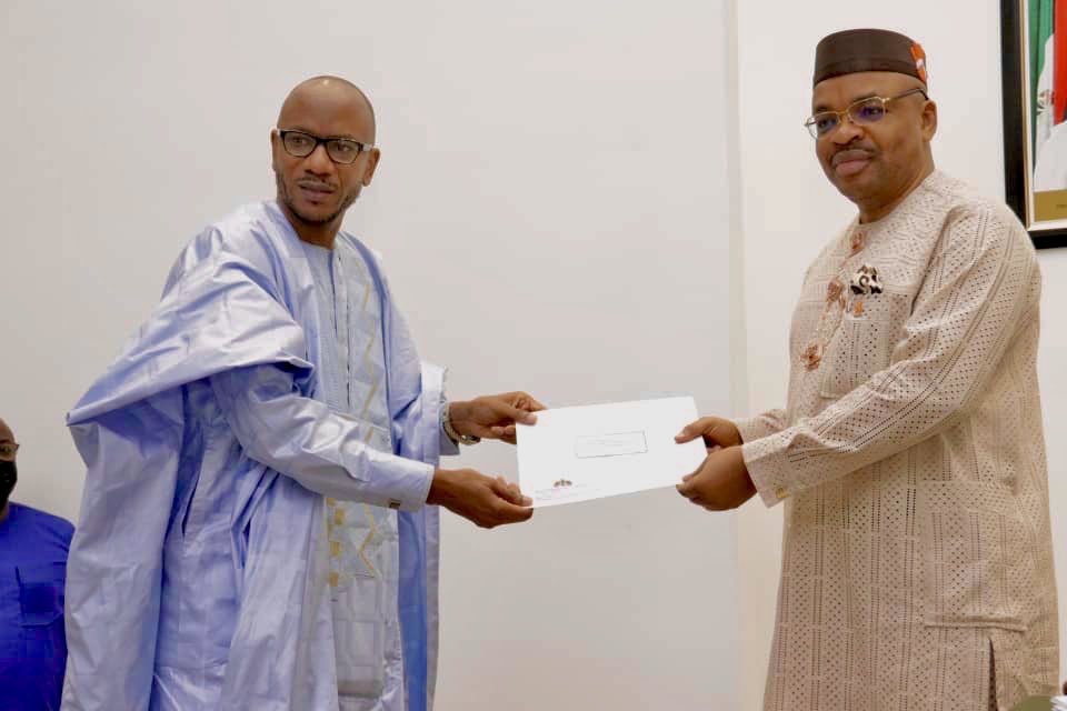 MrUdomEmmanuel's tweet photo. Today, I played host to Gambia's High Commissioner to Nigeria, His Excellency Mohamadou Musa Njie who came on a courtesy visit to the Akwa Ibom Governor's Office, Uyo. https://t.co/hcdbB7GOQT