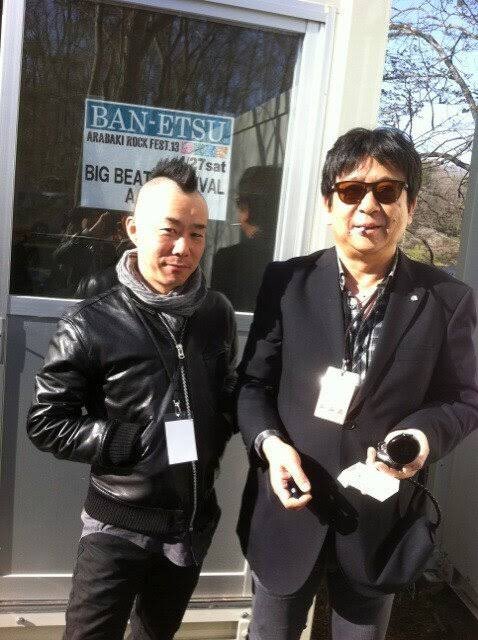 みたらいよひと クハラカズユキかっこええんやで ミッシェルの中で一番背が低かったけど漢気は一番あってドラムかっこいいのにたまにおねえ言葉になるし でもモヒカンじゃない頃の久原さん矢本くんに似てるな T Co Wduffxwg0c Twitter