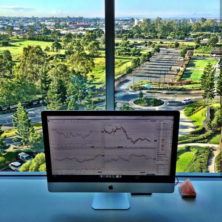 Life is just a game sometimes you take the wrong step sometimes you take the right step..... 📈Why don't you take the right step and invest in yourself 🇿🇦🌍