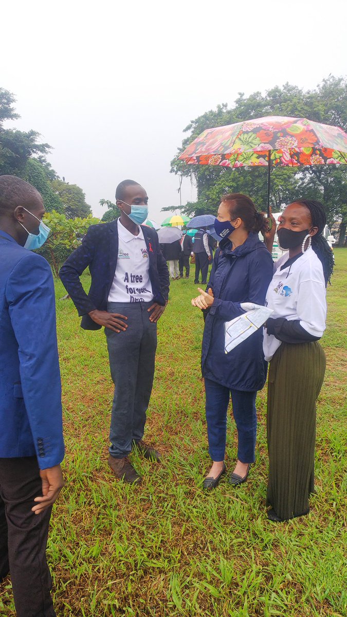 mytreeUganda's tweet image. The #tree planting was as well accelerated by the Country Director of Konrad Adenauer Stiftung @KasUganda, Ms. Anna Reismann.

We were privileged to learn from her awesome "Environmentally Sustainable" ideas.

#ATree4EveryHeroe 🌴🌱🌳