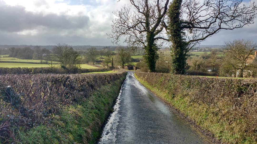 Beth Foot Forward tweet media