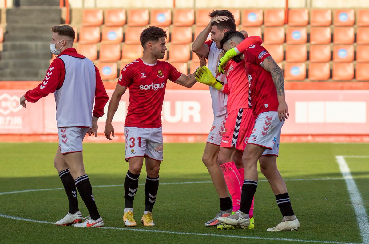 FCF_CAT's tweet image. 🎥 #FCFTV | Resum i gols de la fase d’ascens a #2aA, a la Primera RFEF i la fase de permanència a #2aB #futbolcat

🎦 youtu.be/y3fFp-TEUlQ

🔗 fcf.cat/noticia/resum-…

📸 @NASTICTARRAGONA