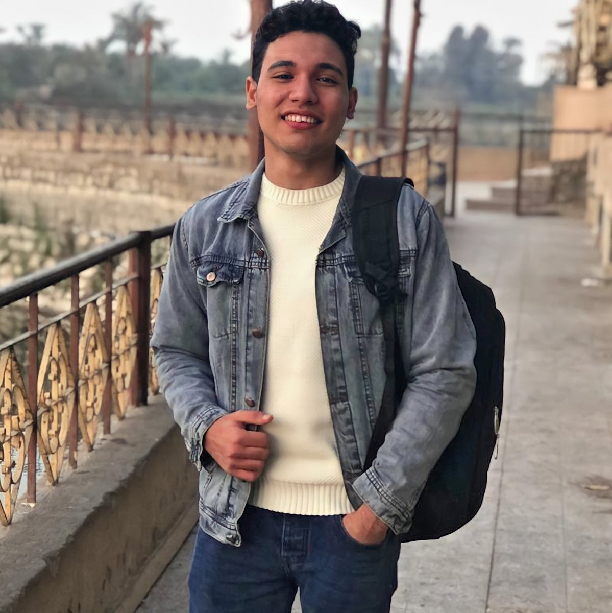MSatsr's tweet photo. #NewProfilePic https://t.co/O2DVIUE0Cr