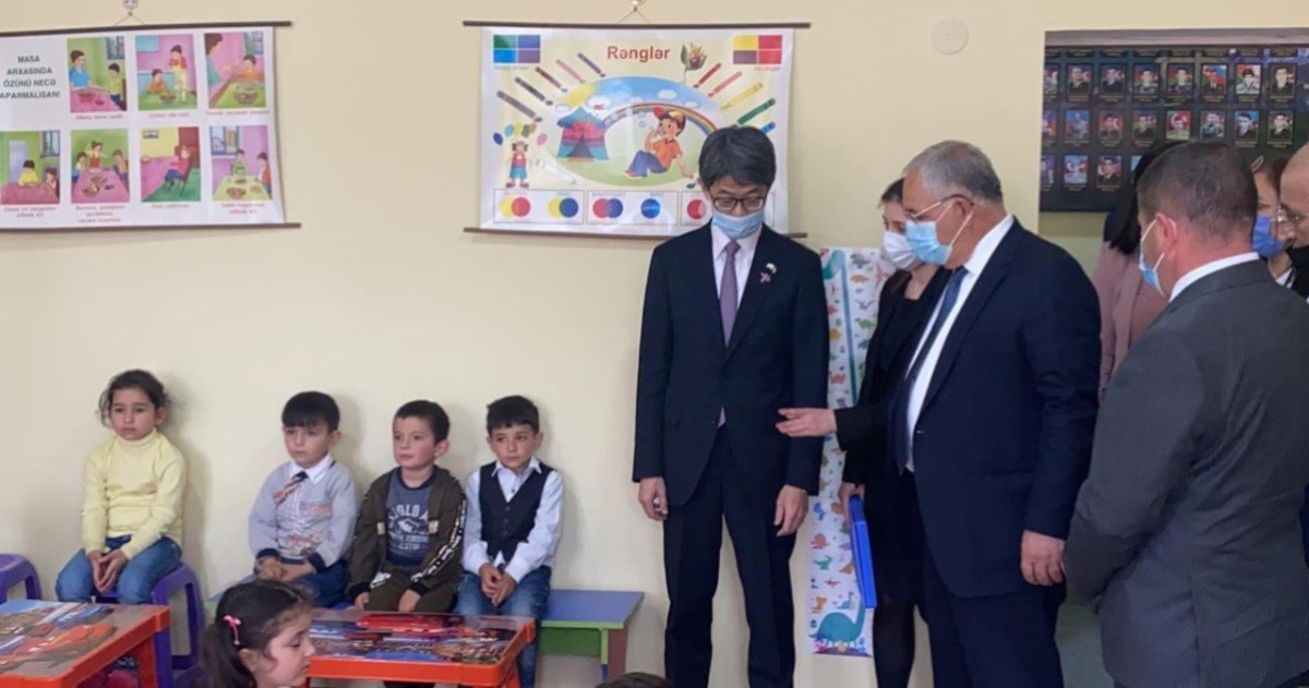Caliberaz's tweet photo. Посол Японии принял участие в открытии детсада в Агдаме 🇦🇿🇯🇵
https://t.co/VkayajJzud
#Caliber_az #Azerbaijan #KarabakhisAzerbaijan https://t.co/aUaOSEpczm