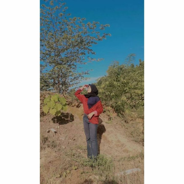 RirinV30's tweet photo. Gilaaa gw gapunya potooo. Dah ah terbitkan Poto dulu aja. 
#ARMYSelcaDay https://t.co/eKK8HkB2cd