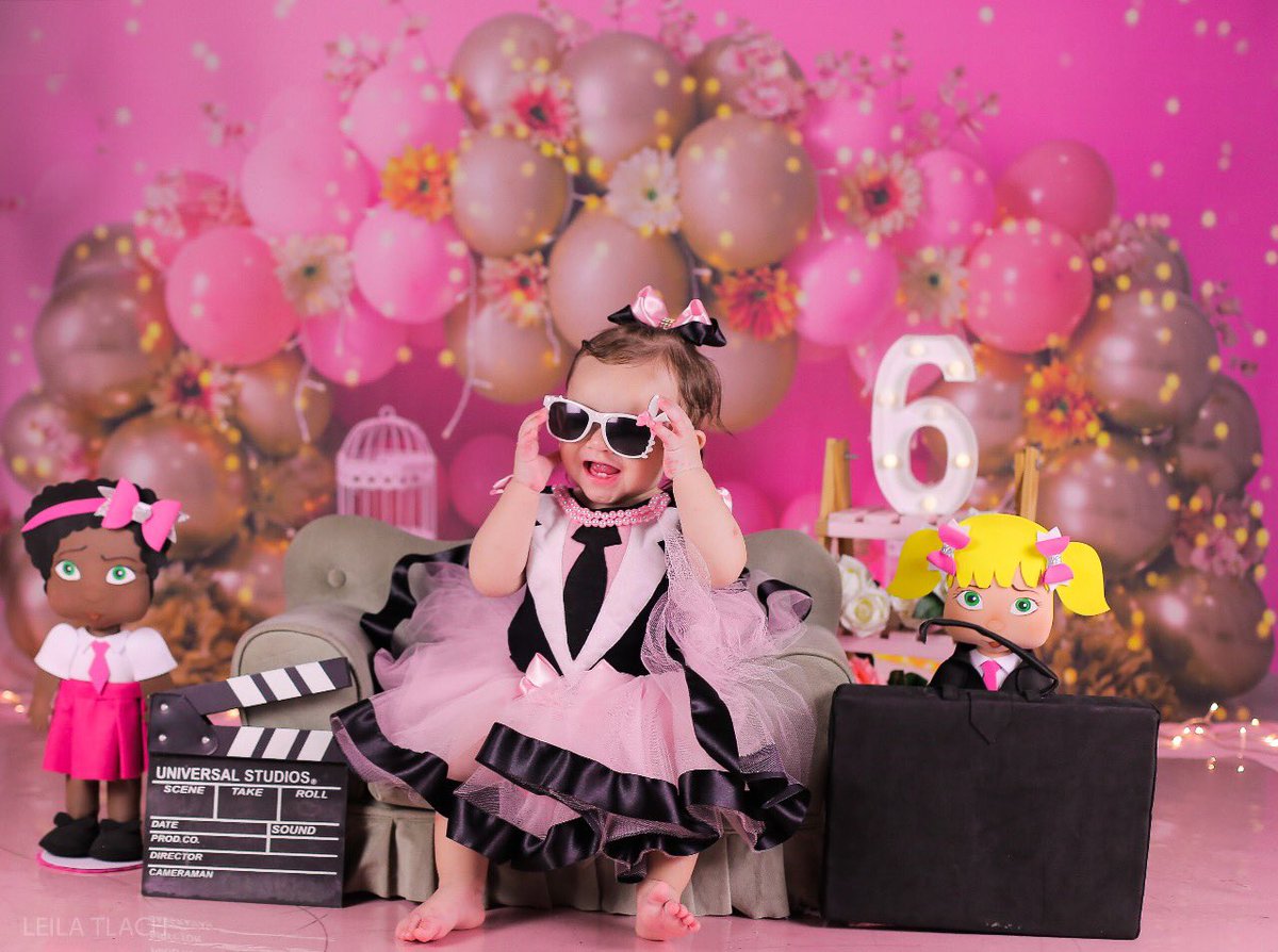 ThrseRodrigues2's tweet photo. Bem, a verdade é que não sou um bebê comum... Poderosa chefinha Aurora 💖
•
•
•
•
•
Fotografia: @eternity_estudio @leila_tlach
Modelo: @aurora_princesa25
#poderosachefinha #fotos #beleza #bebe #bebefotogenico #bookmensal #modelobebe https://t.co/9lpwu0g535