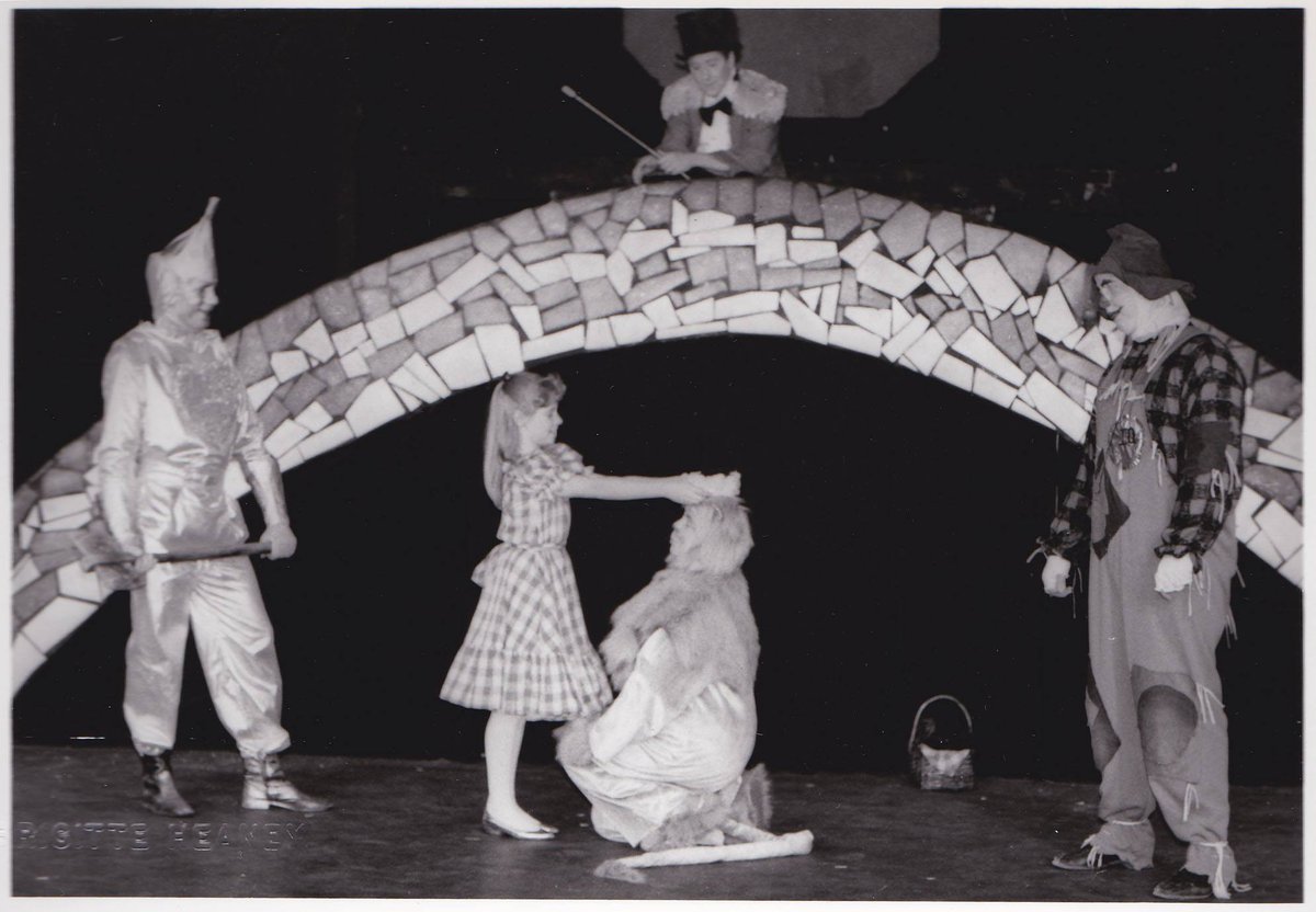 Remembering my earliest role at Minnesota's Lakeshore Players Theatre...and how much I miss being on stage :( #wizardofoz #notinkansasanymore @LPT_Arts