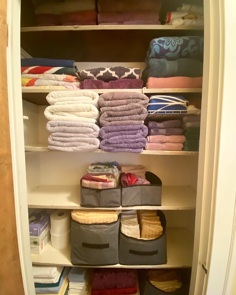 rachelorganized's tweet photo. An organized closet is a happy closet! โบ๏ธ๐ช
#organizer #homeorganizer #chaostoorder #organizing #professionalorganizer #shopthehouse #organizedhome #organizedlife #organizedliving #chicago #organizedchicago #neatfreak #getorganized #chicagoorganizer #organizingexpert https://t.co/DbuYWkfXLv