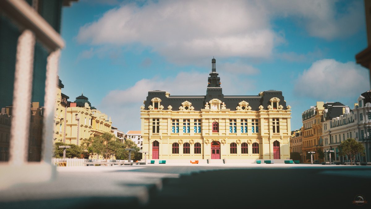 EndorahCreation's tweet photo. Le défi lancé par la @GamersAssembly a été relevé haut la main !🎉
Nous avons reconstitué la place du Maréchal Leclerc ainsi que l'hôtel de ville de @Grand_Poitiers .

Cette réussite a permis d'octroyer 1000€ pour l’association @HopitalEnfants !😁 https://t.co/k8v9F5weCC