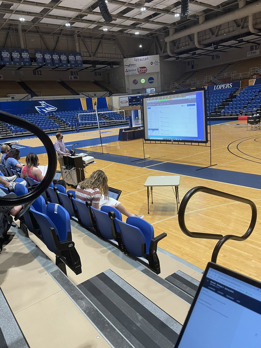 dvorak_trevor's tweet photo. On a beach? Nope. But I did make it to Biology lecture! @UNKBiol106 @UNKearney #106NoSpringBreak https://t.co/tTREPgfprB