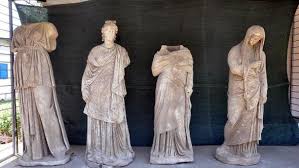 1️⃣Sevgili arkadaşlar, dostlar ve Romalılar; 2021 yılı itibatiyle #Magnesia Antik Kazıları benim de Kazı Başkan Yardımcısı olarak yer aldığım ekip tarafından, 12 aylık olarak gerçekleştirilecektir. Her türlü sponsorluk tekliflerine açığız. Yayalım lütfen! 😊😇⤵️