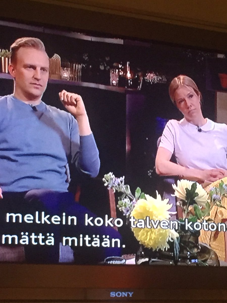 <a href="/TuomasEnbuske/">Tuomas Enbuske</a> tack för en fin intervju på #yleteemafem @YleTeema #efternio och sant, alla kvinnor älskar dej!