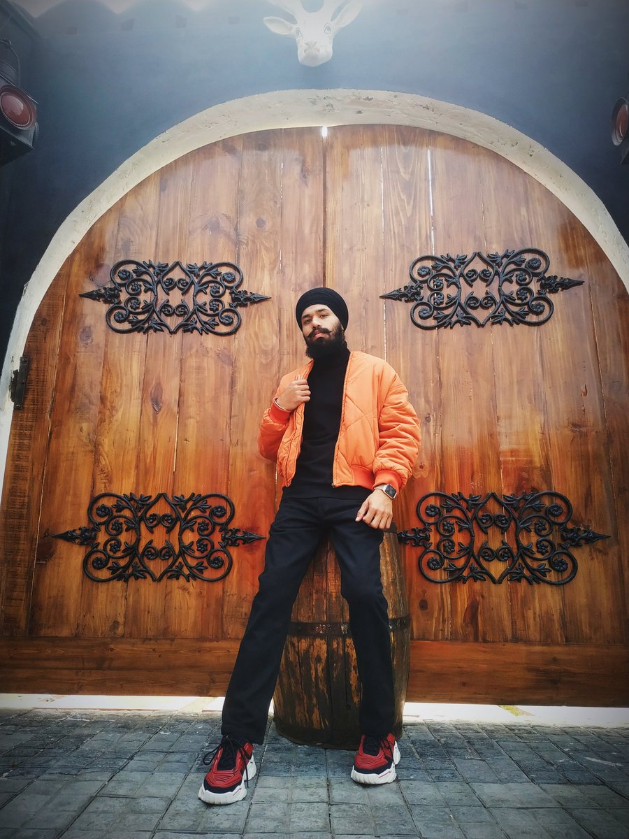 Jado Tak Jind Vich Jaan Jattiye Ni , 
Munda Waarda Rahuga Tere Uto Jaan Ni❤️❤️

#preet #preetzayne