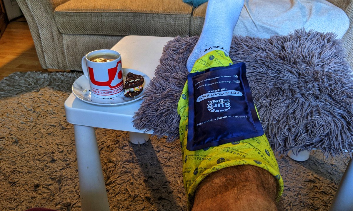JonIn6OSeconds's tweet image. 2 weeks down the road update....

Still fucked!!! 😞

If I keep treating myself to this every time I feel shit I won&apos;t be able to run a bath 😂😂😂

#runningproblems #injury #update #shinsplints #mandown