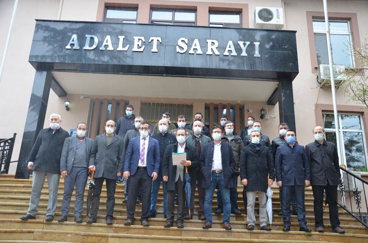 MİLLET İRADESİNİN YANINDA, VESAYET ZİHNİYETİNİN KARŞISINDAYIZ.
Bilecik Memur-sen İl Temsilciğine olarak bu vesayete karşı Bilecik Adalet Sarayına giderek suç duyurusunda bulunduk. 
Desteklerinden dolayı  BİSİDAP Bilecik Sivil Dayanışma Platformu/Bağlı STK teşekkür ederiz.