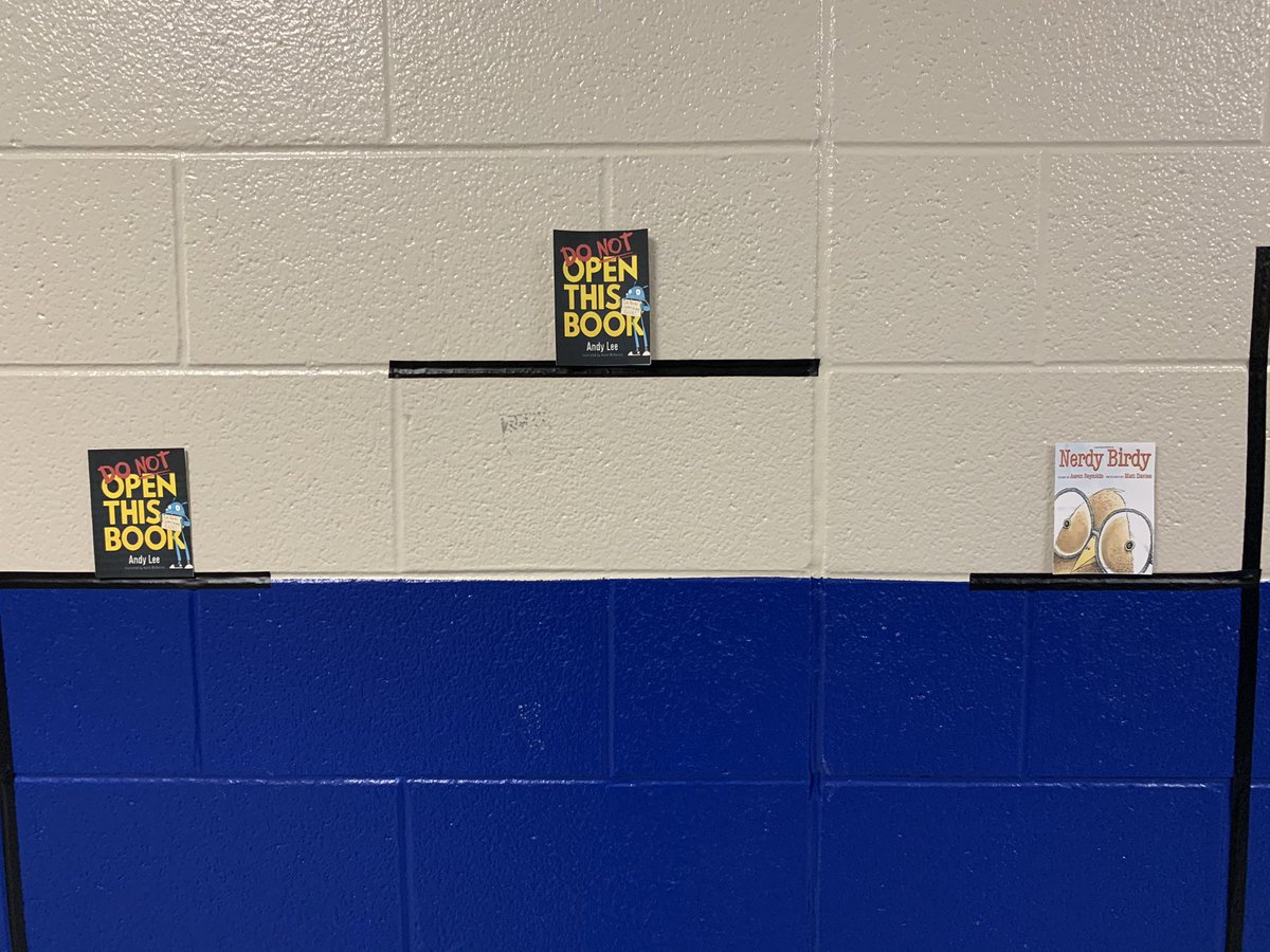 grade2snippets's tweet image. We’ve wrapped up our #MarchBookMadness! It was so fun seeing our kiddos get excited about each book. Check out the pictures for our championship round and our completed bracket! #WeAreWoodard #WoodardsBest @JE_WoodardEle @Srviv4Carol