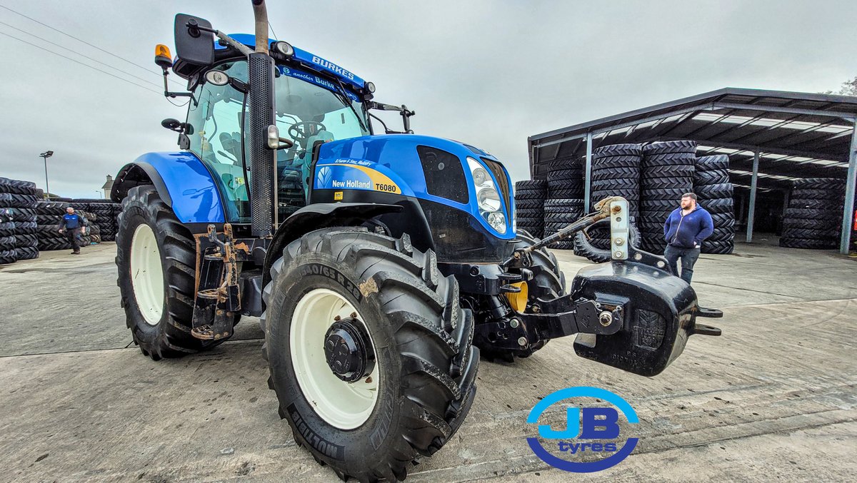 Full new set of #michelin #multibibs going onto this #newholland T6080 having 650/65 R38 &amp; 540/65 R28

Give us a call to see how we can help you 028 7964 4128

#jbtyres #michelin #excelagridealer #farming #newboots #tyresolutions #cashbackoffer #agri #agriculture #springwork
