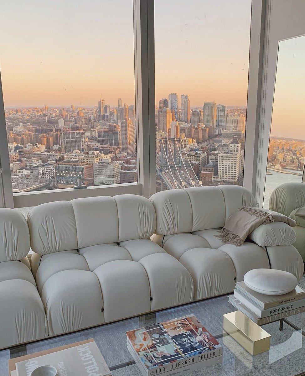 tmbIrpics's tweet photo. Amazing view on  NY https://t.co/aFgnTFblXL