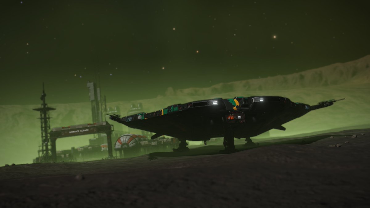 Northlander74's tweet photo. Dominic's Corner... "Whatever happened here, I think we missed it" #Outrider #KraitPhantom #EliteDangerous #PS4share https://t.co/OWTkWEVUER
