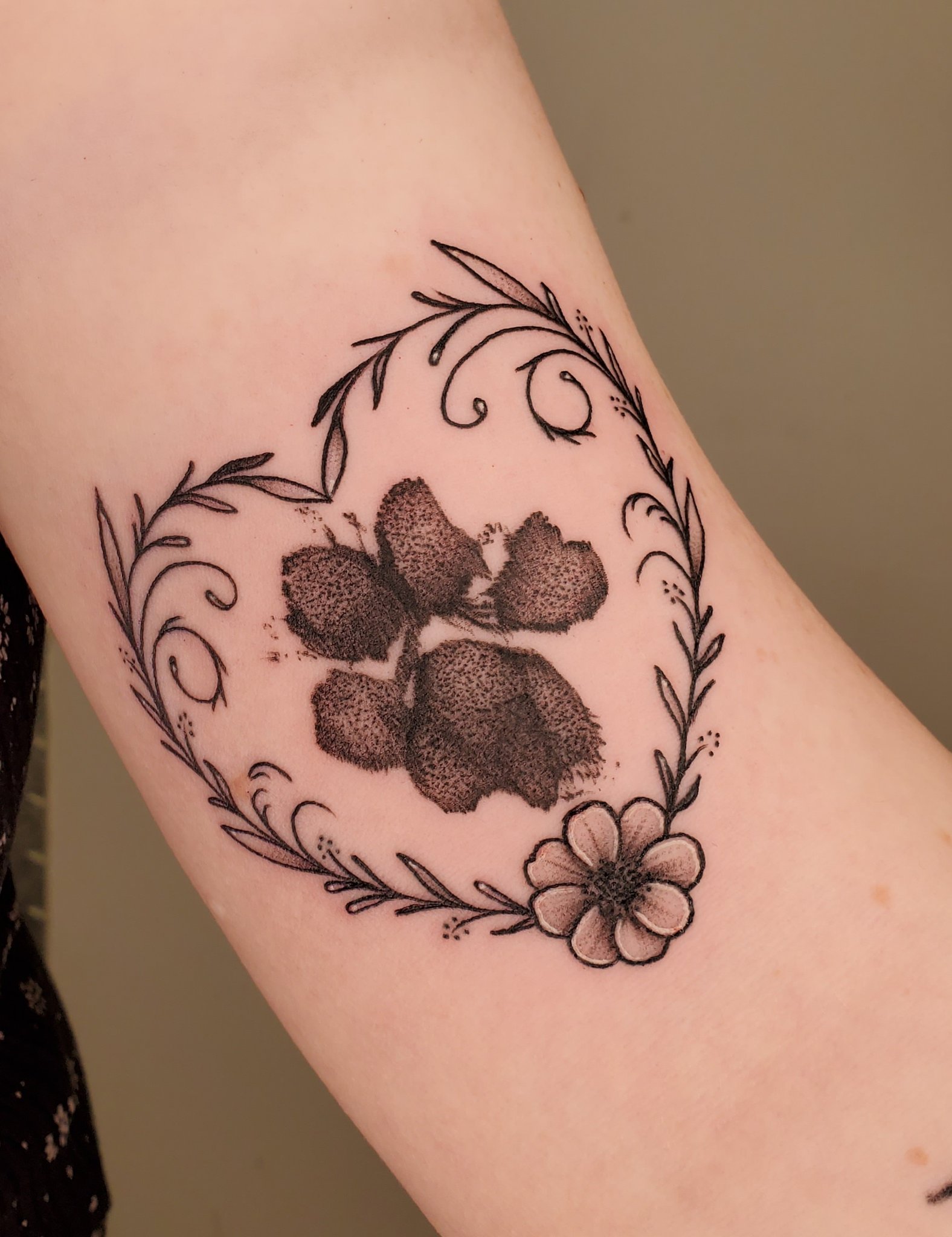 Dog print tattoo  Pawprint tattoo Dog tattoos Dog pawprint tattoo