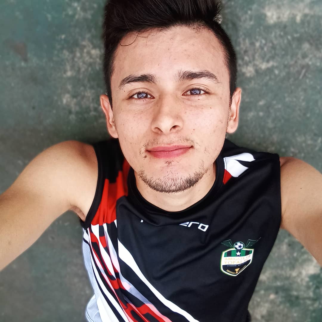 Davidyanita's tweet photo. ⚡💪 Nada mejor qué un buen entrenamiento en la mañana y con ese clima 👌⚡.
Nunca es tarde para entrenar motívate. Tú cuerpo  tú salud lo necesitan.⚡💪.
.
.
.
.
#stilodevida  #estamosactivos 🔥⚡💪 https://t.co/nOgdvEKuHp