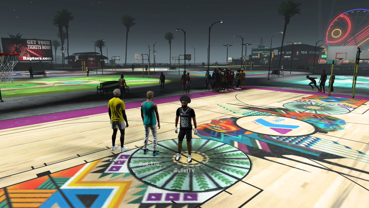 TV_Bullet's tweet photo. Just a regular monday at the Park  #invisiblelogo https://t.co/P9BDcnhF7F
