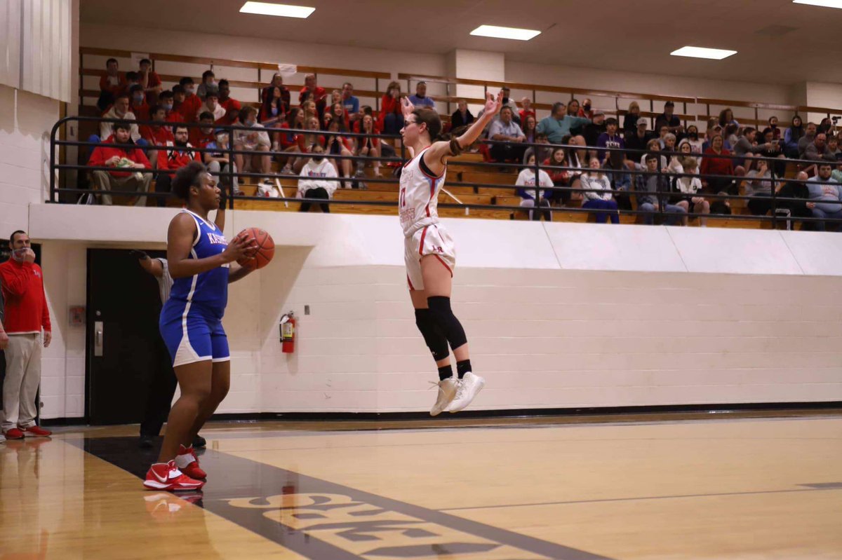 Congratulations to junior Alyssa Herreros. She was selected to the TGCA All-Star team!!