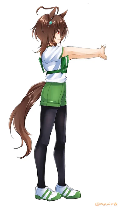 ゼッケン服の時、短パンの下にタイツはいてるのめっちゃいいね?という絵。 