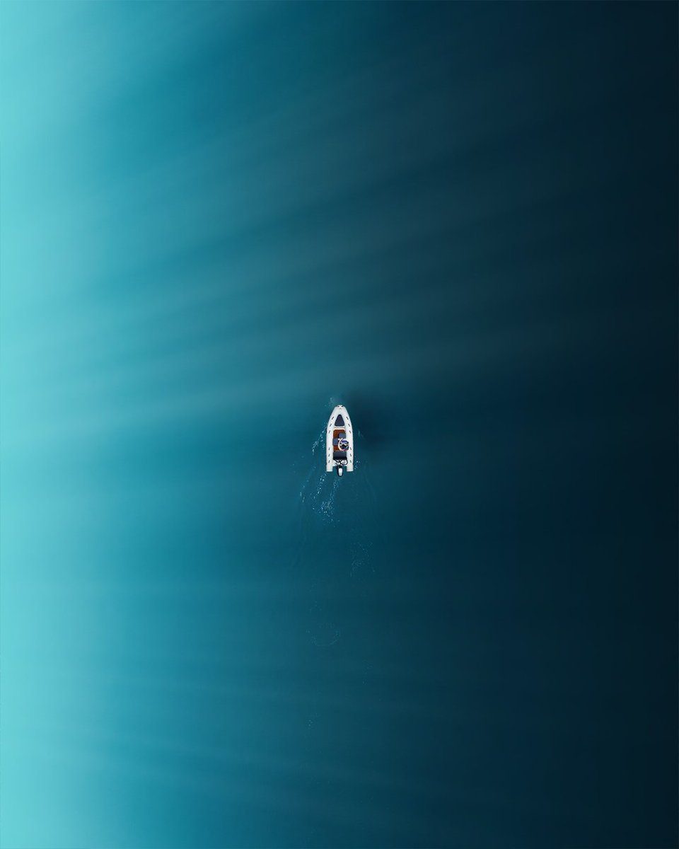 Have you seen anything more peaceful that a beautiful, big, blue ocean? 

#BRIGUSA
.
.
.
.
#bigblueocean #openocean #boatingadventures #boatfun #brigboats #brigglobal #rigidinflatableboats #inflatableboats