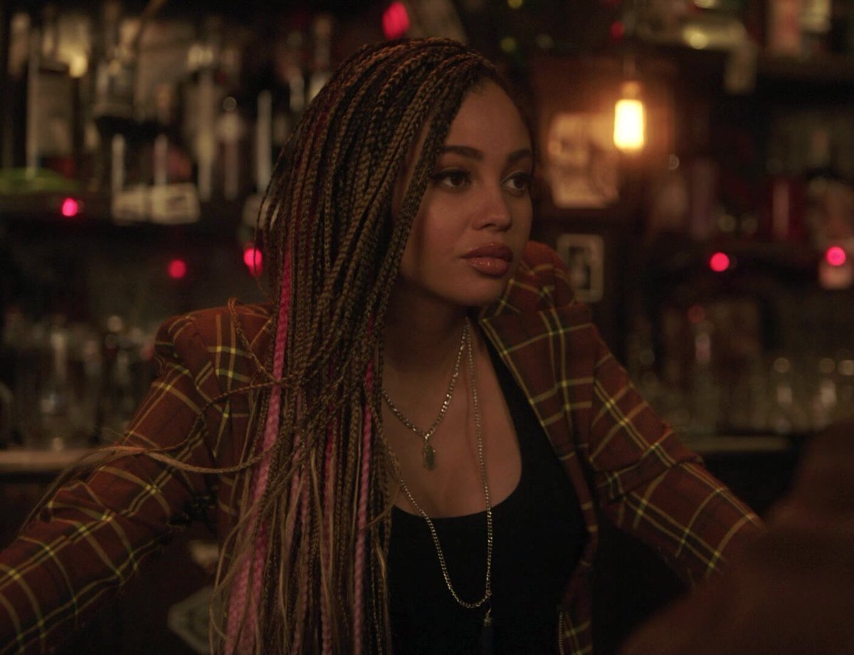 lovemesometopaz's tweet photo. tabitha owns pops and toni owns the whyte wrym which is under pops so the fact that we haven’t seen them interact yet is a crime against humanity https://t.co/pJDOhKbzx6