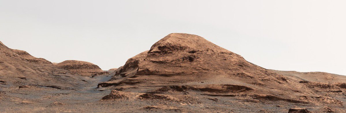 AnitaLomeli's tweet photo. La @NASA_es informó que el equipo de @MarsCuriosity nombró a una colina de Marte la “montaña Rafael Navarro”, en honor al científico mexicano de la @UNAM_MX y miembro del equipo que falleció el pasado 28 de enero. Todo un orgullo mexicano👏🏻👏🏻👏🏻🇲🇽🕊️ https://t.co/xqxAXCdBVy