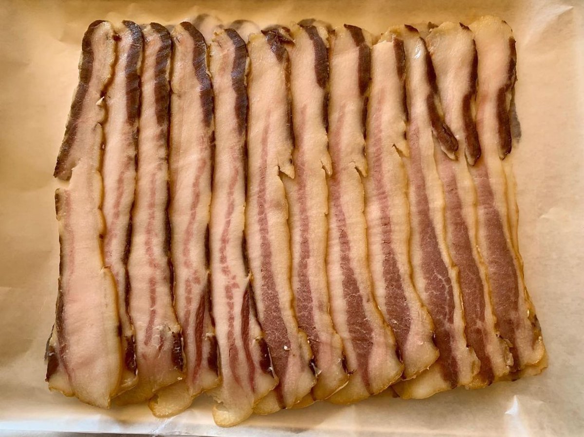 OUTDChannel's tweet photo. Everyone: βYou canβt make good bacon from wild hogsβ
Daniel Vitalis: βOk, weβll just eat this ourselves then.β π π₯
WildFed / Tonight 7PM ET
#whatgetsyououtdoors #wildfed #wildhogs #hoghunting #wildgame #wildgamecooking https://t.co/4Lje0RM6Cv