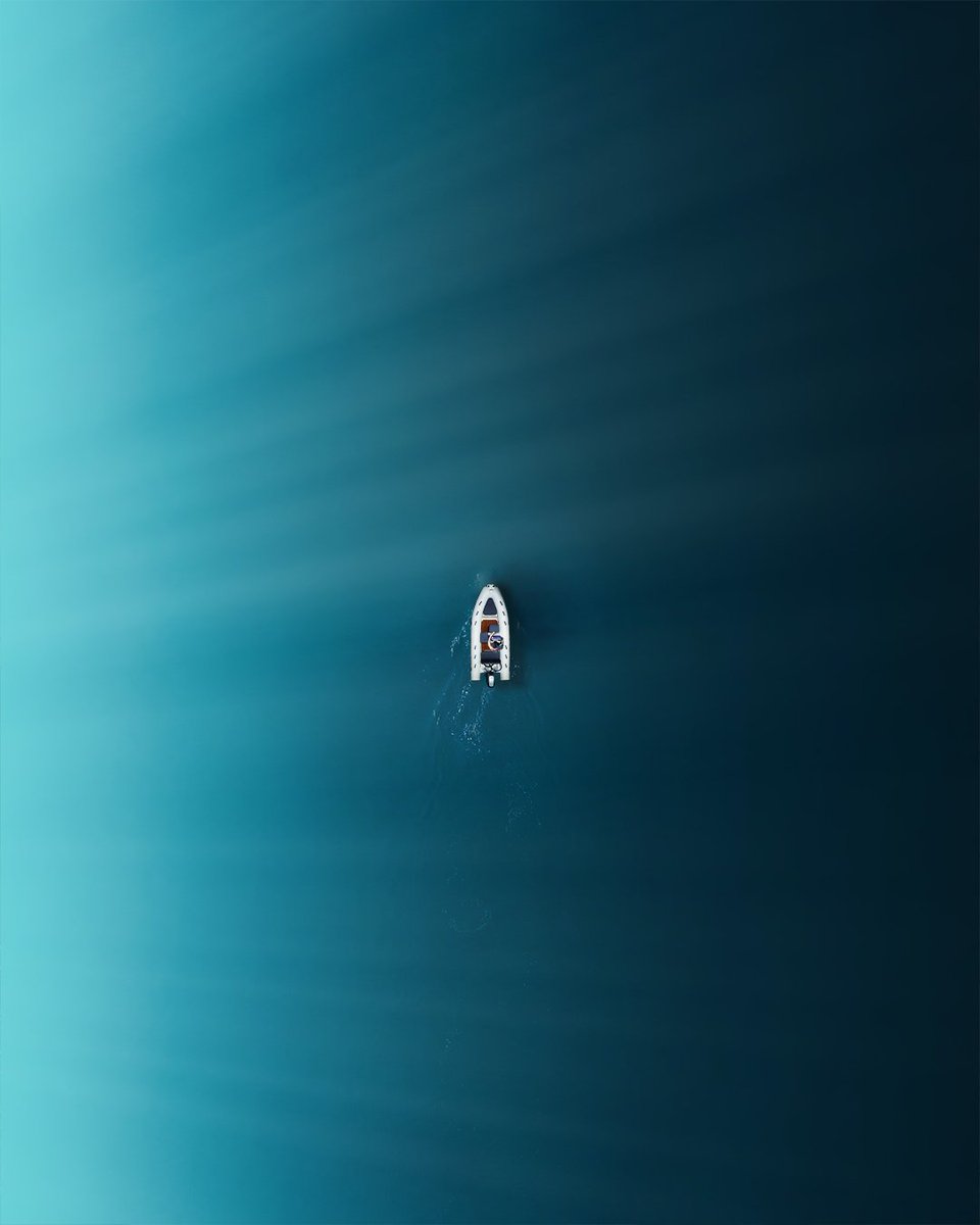 Just the kind of Monday blues we need!

Happy Monday everyone!

#BRIGUSA
.
.
.
.
#bigblueocean #openocean #boatingadventures #boatfun #brigboats #brigglobal #rigidinflatableboats #inflatableboats