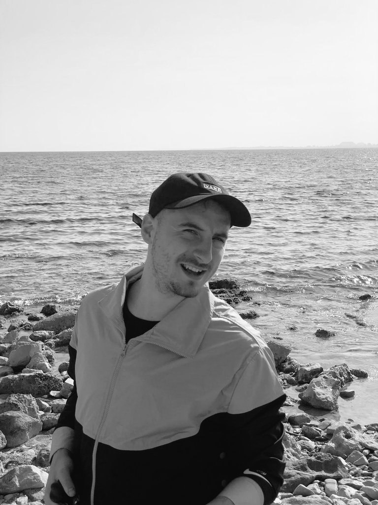 alvarolli's tweet photo. Eeeeh te ruego que me digas Lobo en vez de Lobito. Ahórrate esos calificativos que tú dices, esos diminutivos. Congo, yo nunca te diré Conguito. Nunca te diré Conguito. No, no, no, no, no, yo soy una persona seria. https://t.co/JlBJkBJ6bz