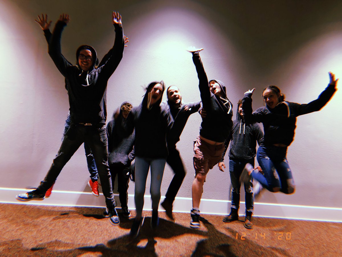 UnplugSociety's tweet photo. This is how we are feeling after this weekend! Can’t wait to see everyone tonight at 7! https://t.co/fLmkAqK0Wi