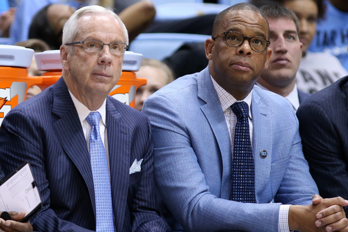 Hubert Davis replacing Roy Williams as UNC coach in historic hire